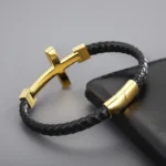 Pulsera Cuero Cruz Oro Hombre.